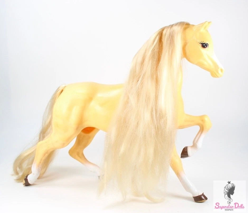 1993 "Western Stampin   Western Star" Barbie Doll Horse