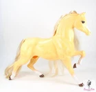 1993 "Western Stampin   Western Star" Barbie Doll Horse