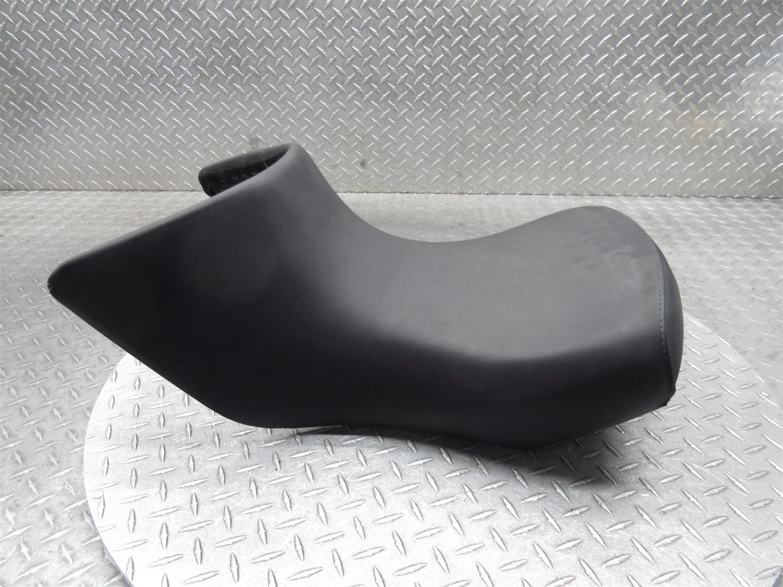 2008 08 09 BMW R1200GS OEM Front Seat Driver Rider Cushion Pad Saddle