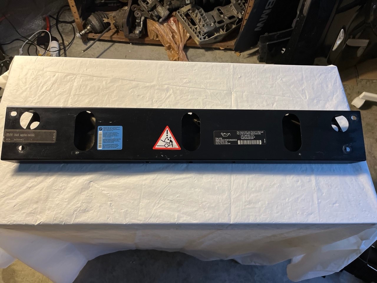 2011 2018  BMW X3 X4  F25 F26  UPPER RADIATOR ENGINE BAY SUPPORT BAR 51647210501