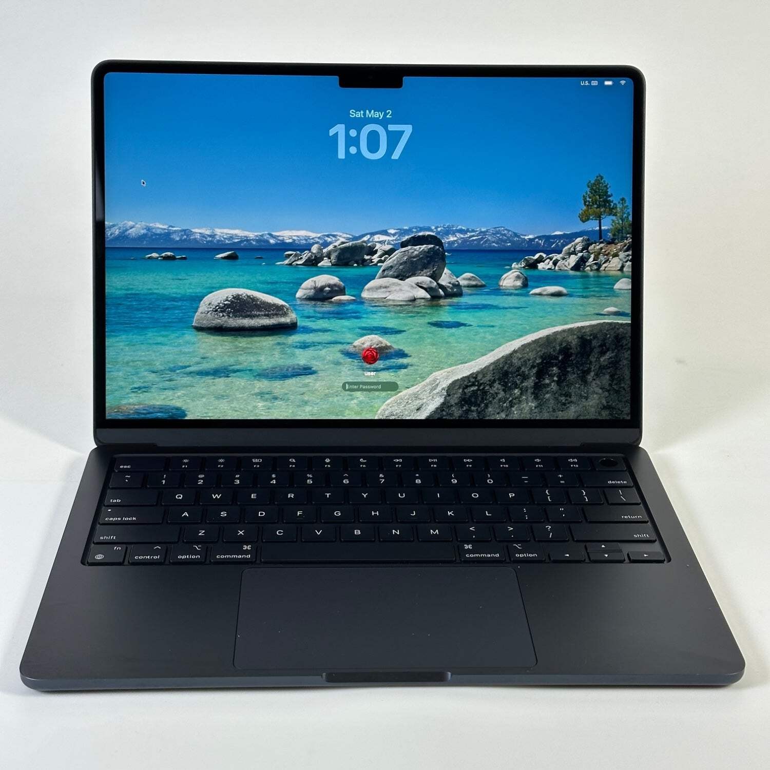 2022 Apple MacBook Air 13 6" M3 8C GPU 3 5GHz 8GB RAM 256GB SSD MLY33LL/A