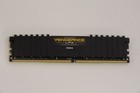 8GB DDR4 RAM 2133 2400 2666 3000 3200 MHz Desktop Memory CL13 CL15 CL16