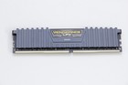 8GB DDR4 RAM 2133 2400 2666 3000 3200 MHz Desktop Memory CL13 CL15 CL16