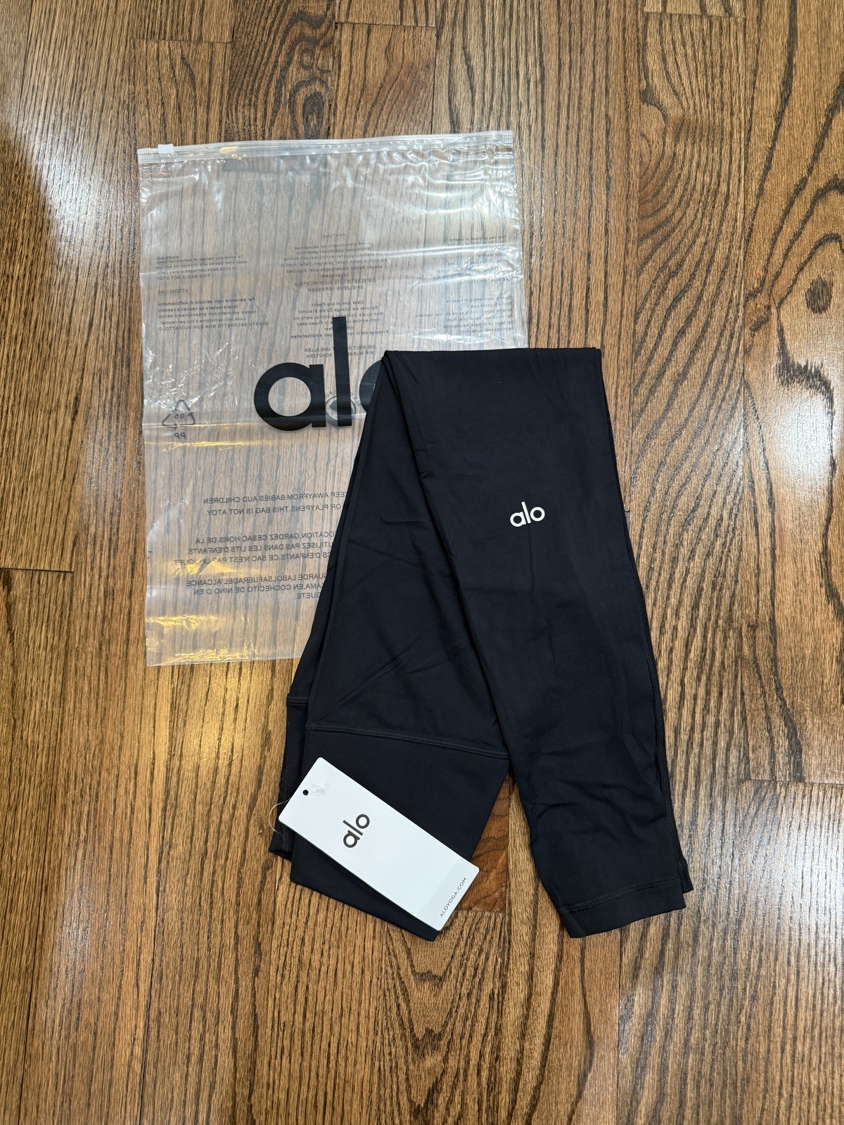 Talla M -ALO Yoga High Waist Alosoft Leggings Black   Size   M