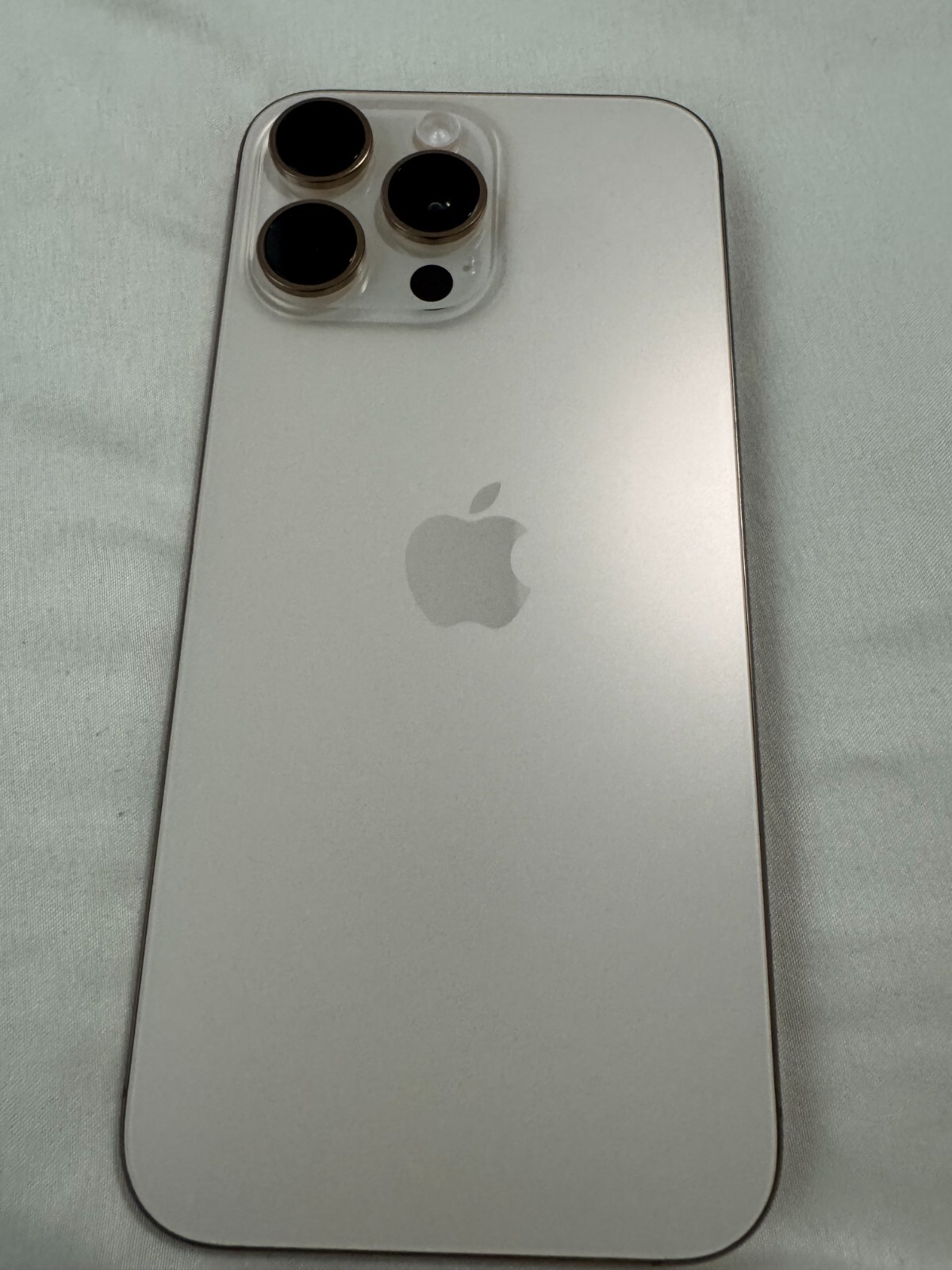 APPLE IPHONE 16 PRO MAX UNLOCKED 256GB Desert Titanium EXCELLENT CONDITION