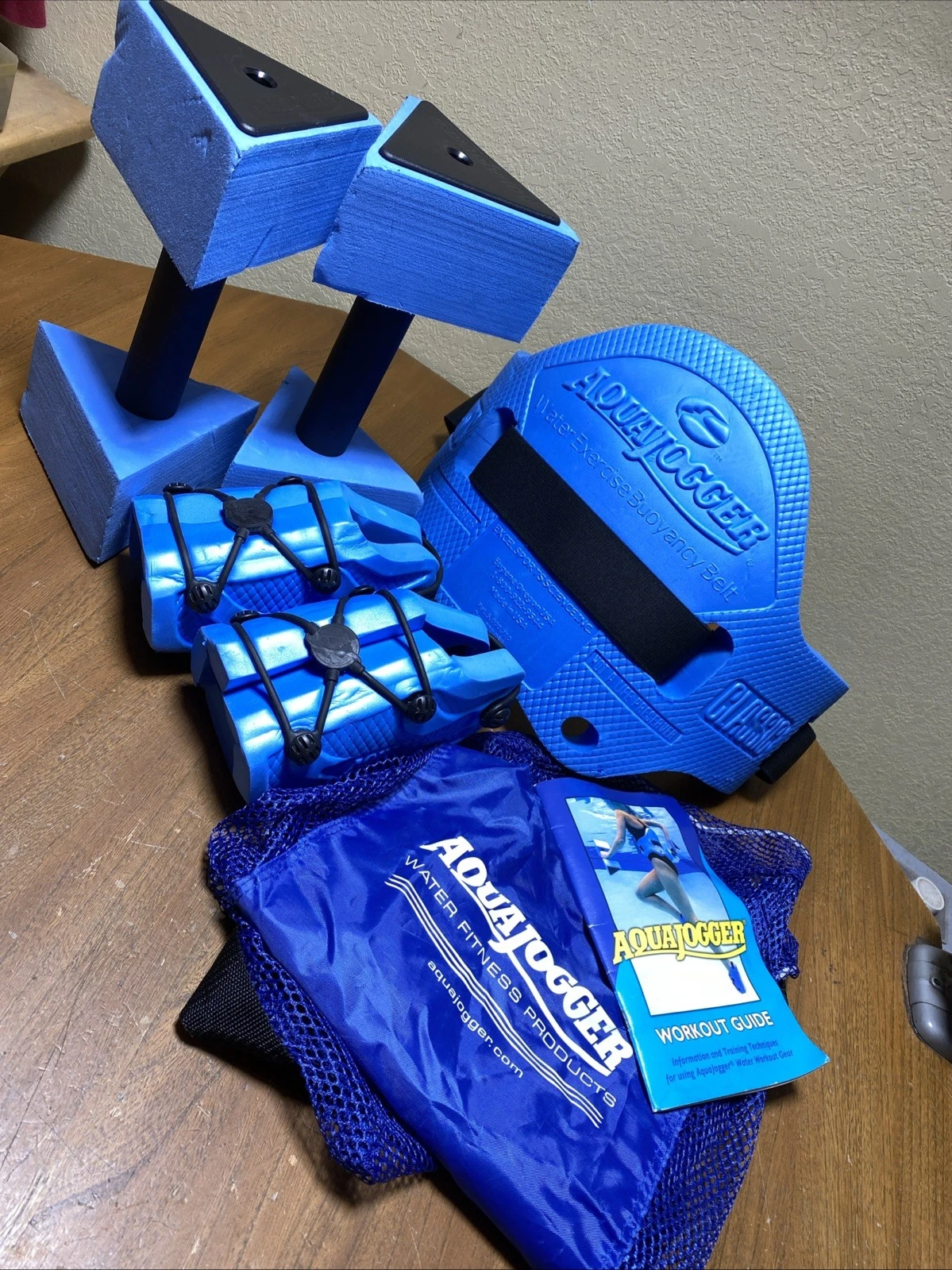 AQUAJOGGER Complete Swim Work Out Kit Belt Footwear Deltabells Guide