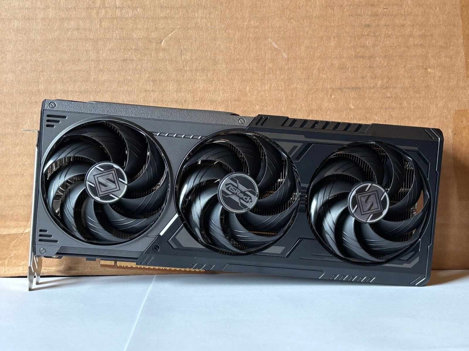 ASRock AMD Radeon RX 9070 XT Steel Legend 16GB Graphics Card  Issue 