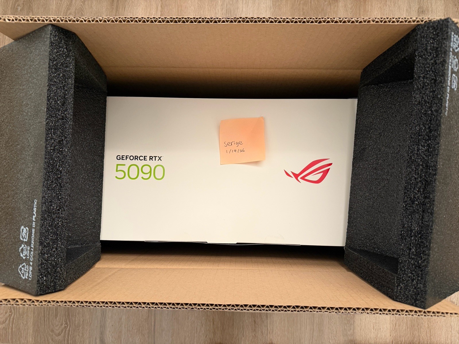 ASUS ROG Astral LC GeForce RTX 5090 32GB GDDR7 OC Edition Graphics Card  NEW 