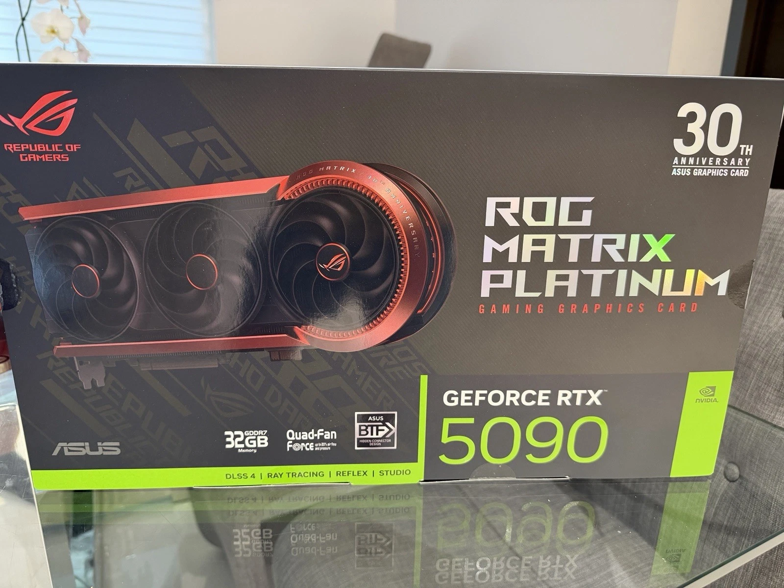 ASUS ROG Matrix Platinum GeForce RTX 5090   30th Anniversary Edition In hand