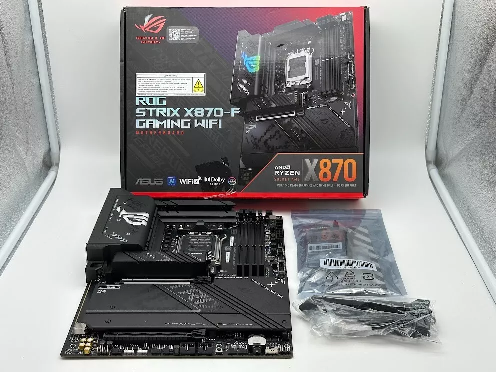 ASUS ROG STRIX X870 F GAMING WIFI  Socket AM5  AMD ATX DDR5 Wi Fi 7 Motherboard
