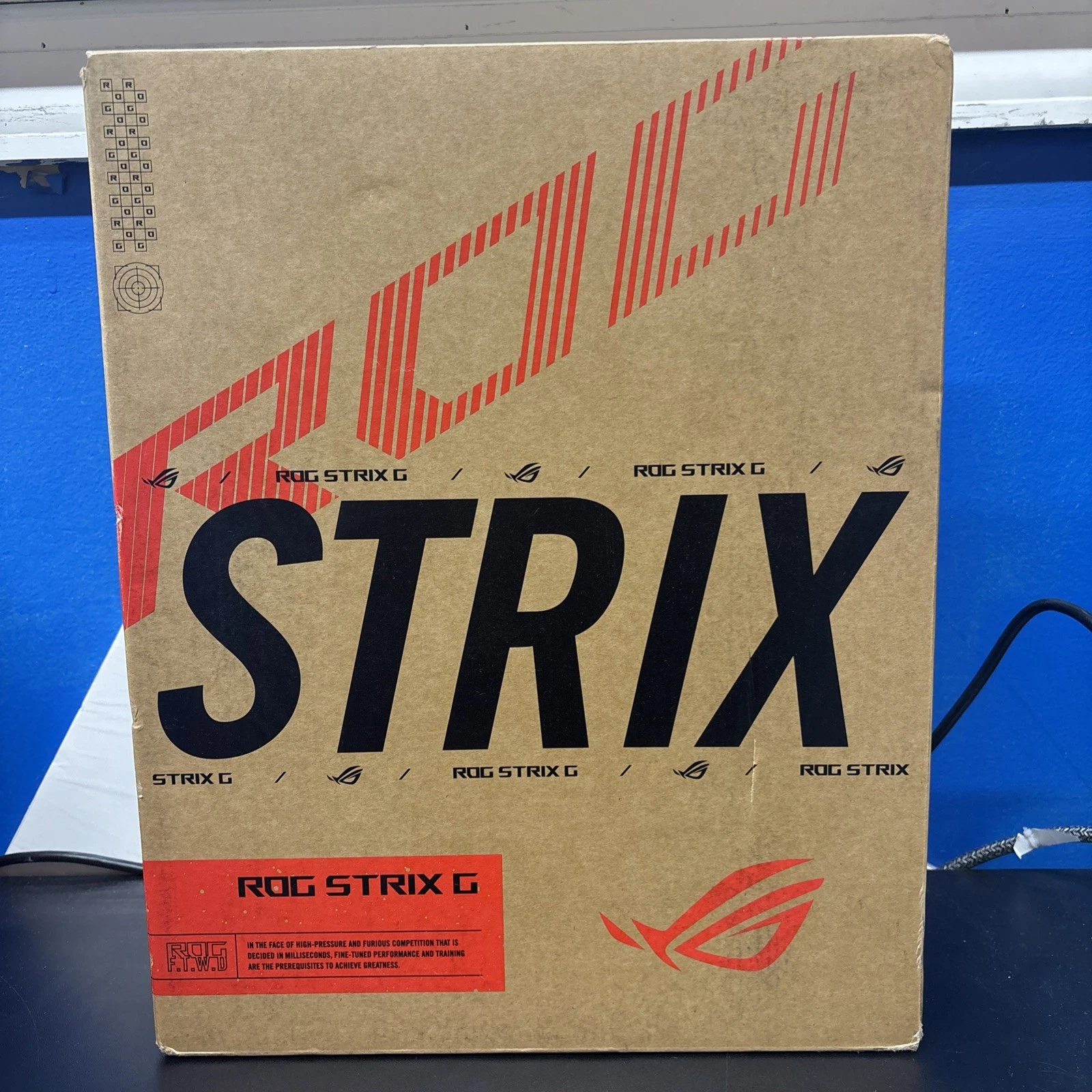 ASUS ROG Strix G16 16   1TB SSD  Intel Core i9 13980HX  1 65GHz  16GB    