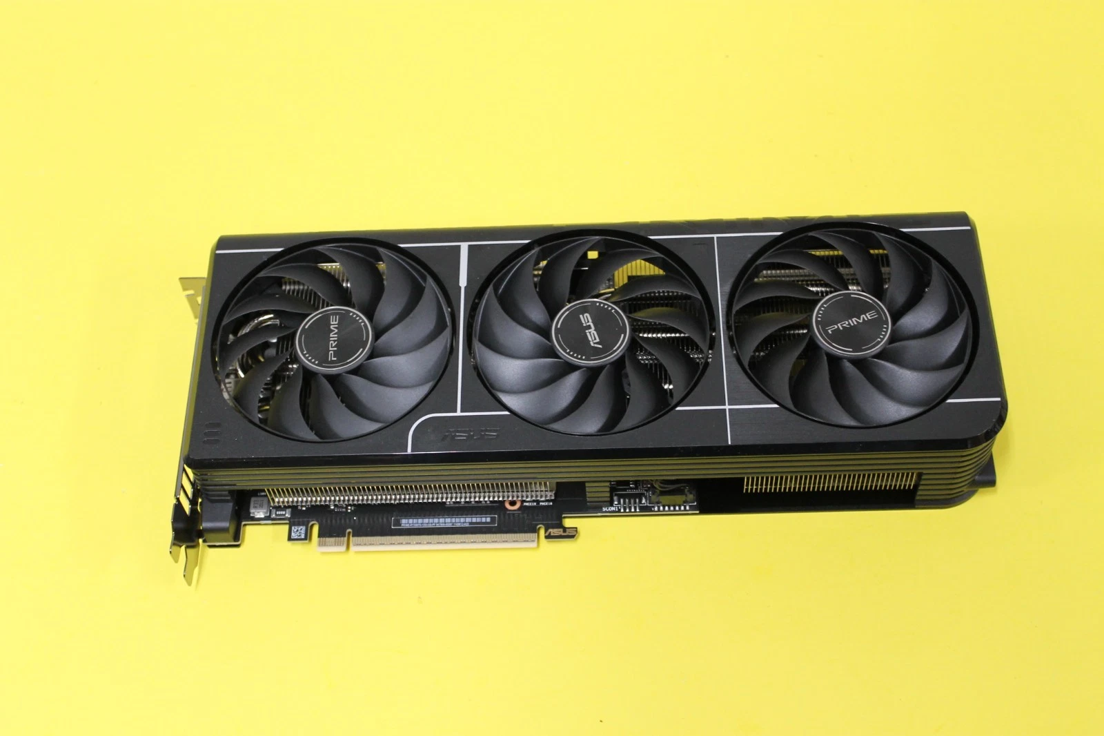 ASUS RTX 5070 12GB OC GDDR7 VIDEO CARD GPU PRIME RTX5070 12G PF HYN