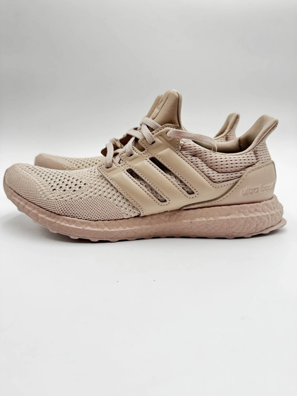 Adidas Men s UltraBoost 1 0 Running Size 9 Beige  HQ3855 