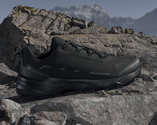 Adidas Mens Terrex Skychaser Ax5 Gore tex Hiking Shoes