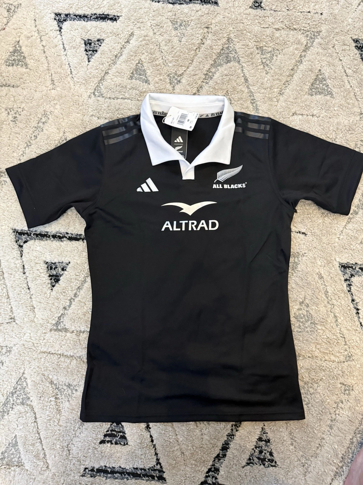 Adidas New Zealand All Blacks Rugby Jersey Altrad Men s Size M 25 Year NWT
