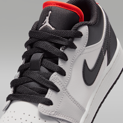 Air Jordan 1 Low, talla 6.5 Y