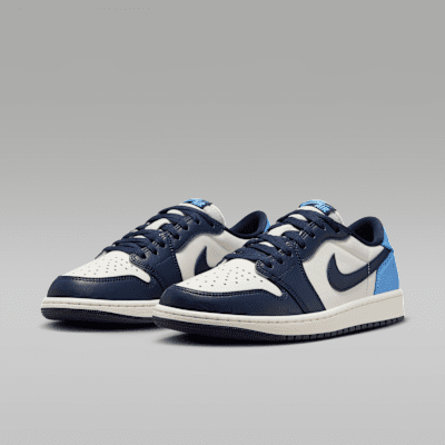 Air Jordan 1 Low OG "Obsidian"