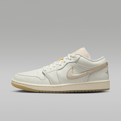 Talla 9 women Air Jordan 1 Low SE