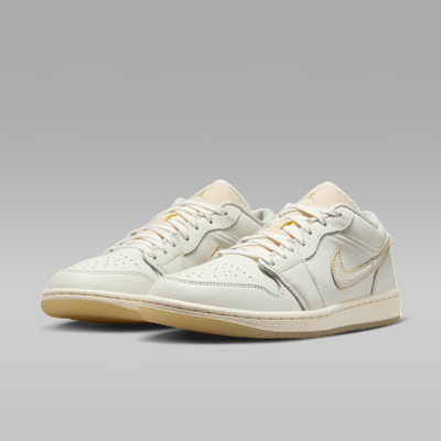 Talla 9 women Air Jordan 1 Low SE