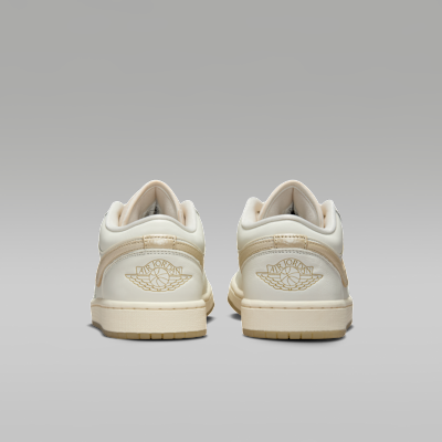 Talla 9 women Air Jordan 1 Low SE