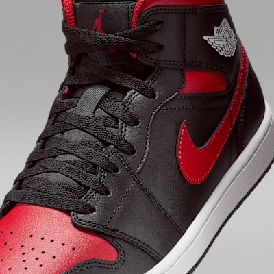 Talla M8.5 Air Jordan 1 Mid