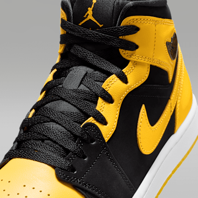 Talla 10 M - Air Jordan 1 Mid SE