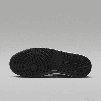 Talla M9. 5 Air Jordan 1 Mid SE
