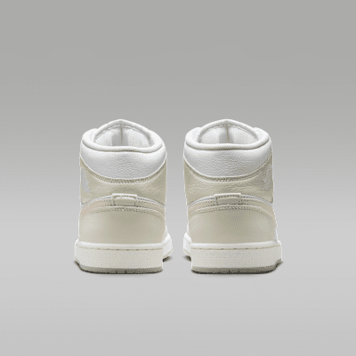 Air Jordan 1 Mid SE