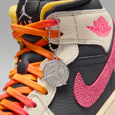 Talla 7 W - Air Jordan 1 Mid SE Edge