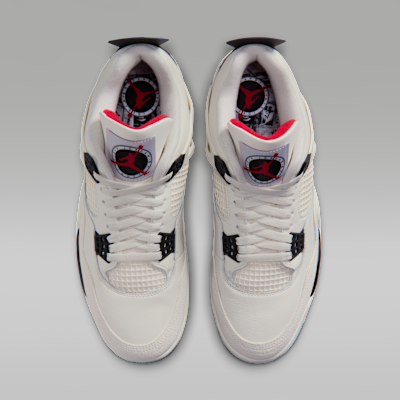 Talla 10 M - Air Jordan 4 Retro "Flight Club"