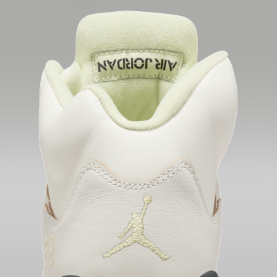 Air Jordan 5 Retro "Luminous Green and Sail", Talla W8