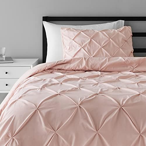Amazon Basics Warm  Breathable Queen Size Comforter Sets  All Season Down Alternative 3 Piece Bedding Set  Pinch Pleat Design  Full/Queen Size  Cream