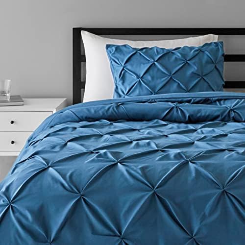 Amazon Basics Warm  Breathable Queen Size Comforter Sets  All Season Down Alternative 3 Piece Bedding Set  Pinch Pleat Design  Full/Queen Size  Cream
