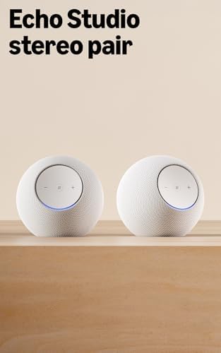 Amazon Echo Studio (modelo más reciente), Audio espacial inmersivo y Dolby Atmos, así como acceso anticipado a Alexa+, blanco glacial