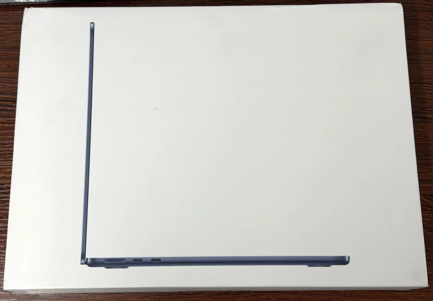 Apple MacBook Air 13"  M4  16GB Ram  256GB SSD  Black  Excellent Cond   100  Bat