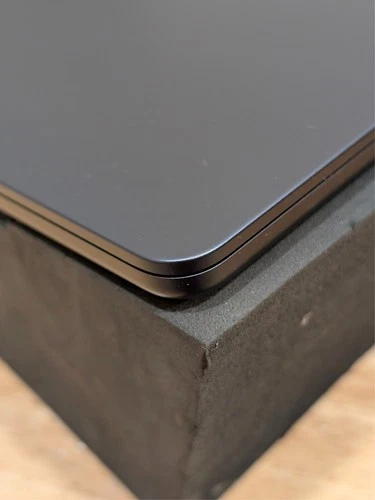 Apple MacBook Air 13 6 M4 10 Core CPU 10 Core GPU 24GB 512GB SSD Midnight