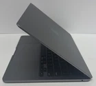 Apple MacBook Air 13 6"  2022 Apple M2 chip 8GB 256GB Space Gray MLXW3LL/A