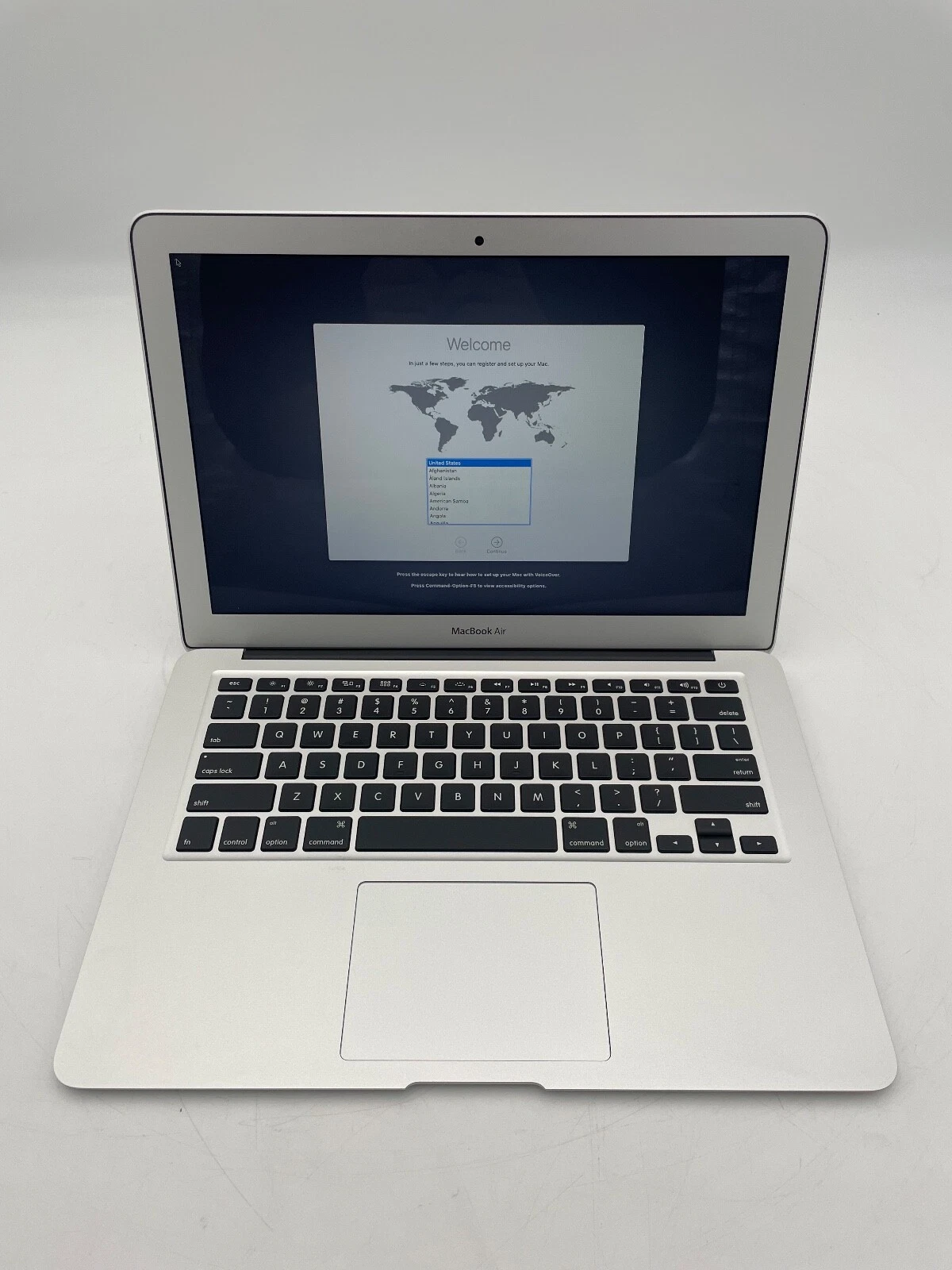 Apple MacBook Air Laptop 2017 13" 2 2 Intel i7  8GB Ram  256 SSD   B Grade