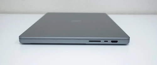 Apple MacBook Pro 2021 16 pulgadas 3,2 GHz M1 Pro 512 GB 16 GB RAM 16C GPU A2485-