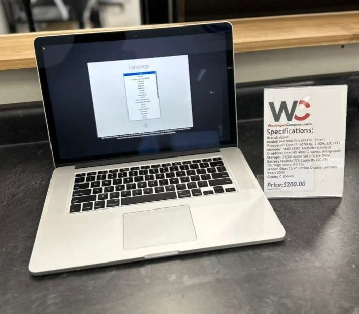 Apple MacBook Pro A1398, Core i7 4870HQ, 16 GB, Intel UHD 4000, SSD de 512 GB, 2015