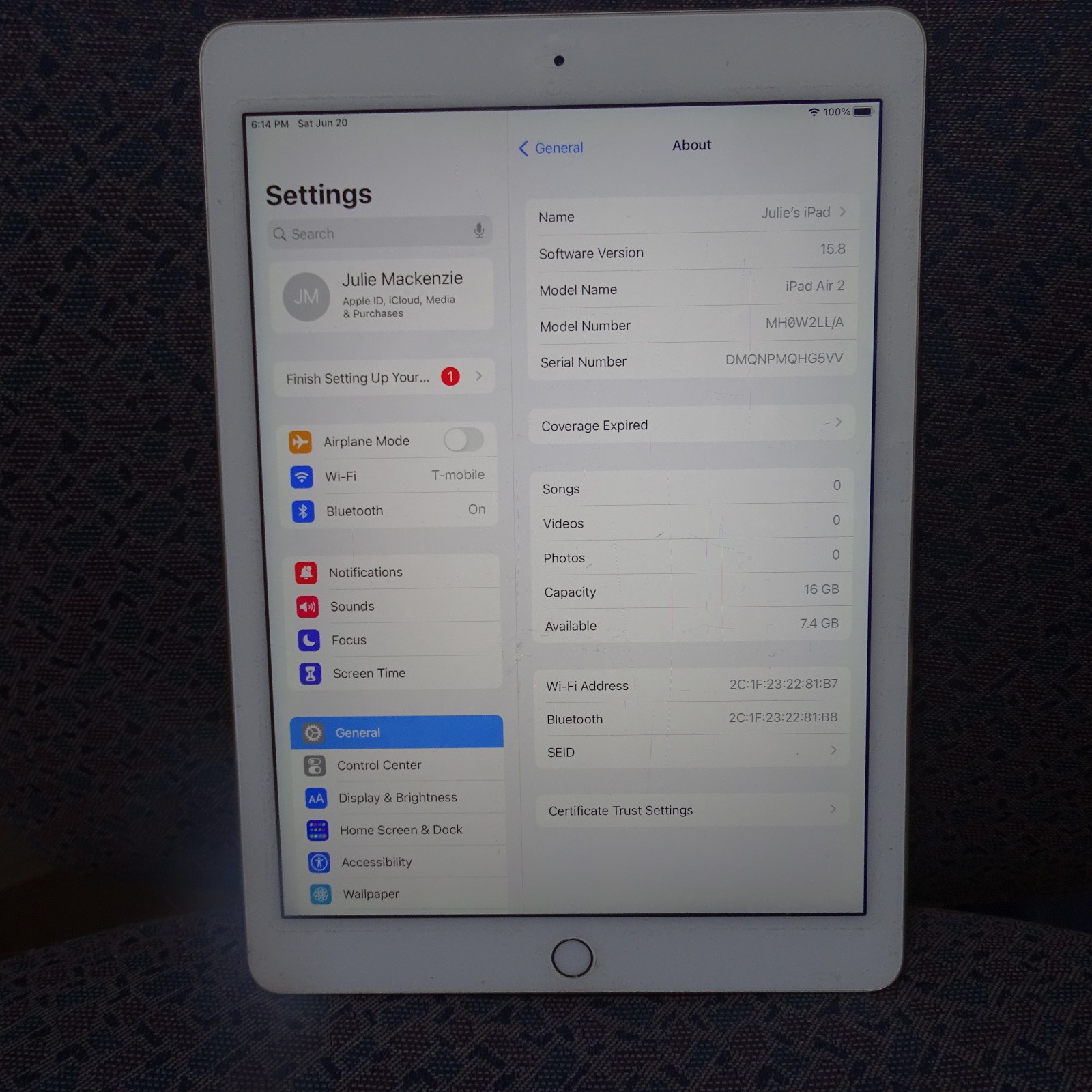 Apple iPad Air 2nd gen A1566 16Gb Wi Fi only
