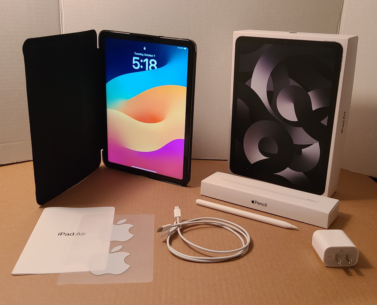 Apple iPad Air 5th Gen 64GB WiFi Only 10 9" includes Apple Pencil 2nd Gen