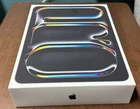 Apple iPad Pro 11 inch M5 256GB Wi Fi Space Black   MDWK4LL/A  Brand New Sealed 
