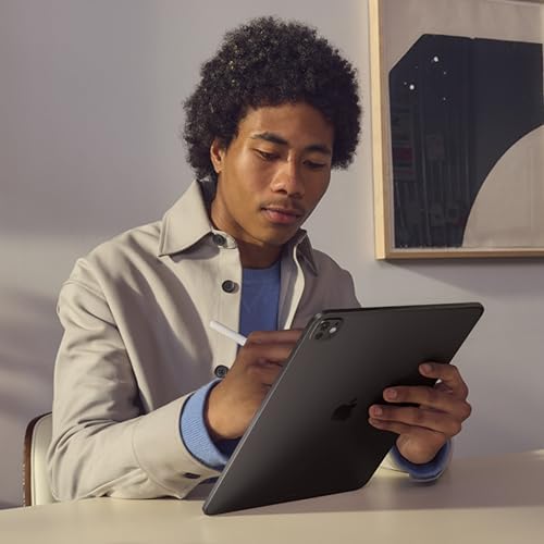 Apple iPad Pro 13 inch  M5   Ultra Retina XDR Display  1TB  Landscape 12MP Front Camera/12MP Back Camera  LiDAR Scanner  Wi Fi 7 with Apple N1  Face ID  All Day Battery Life   Space Black