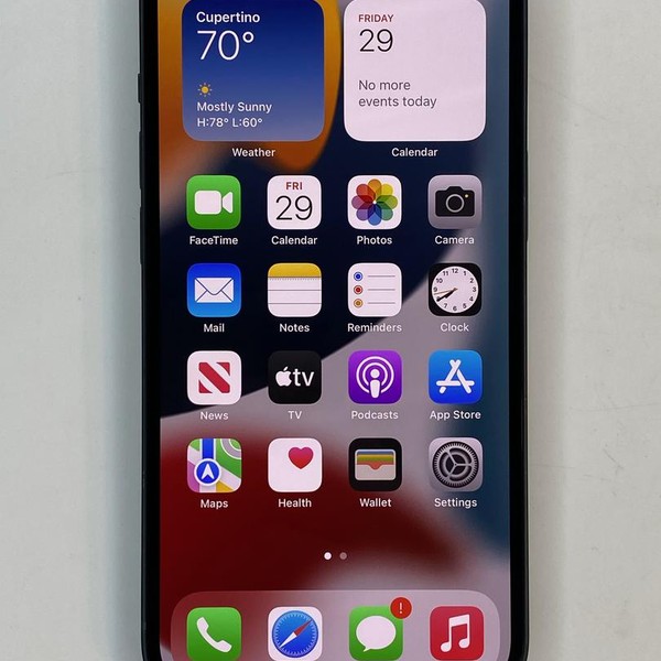 Apple iPhone 13 (128GB, Midnight, Desbloqueado)