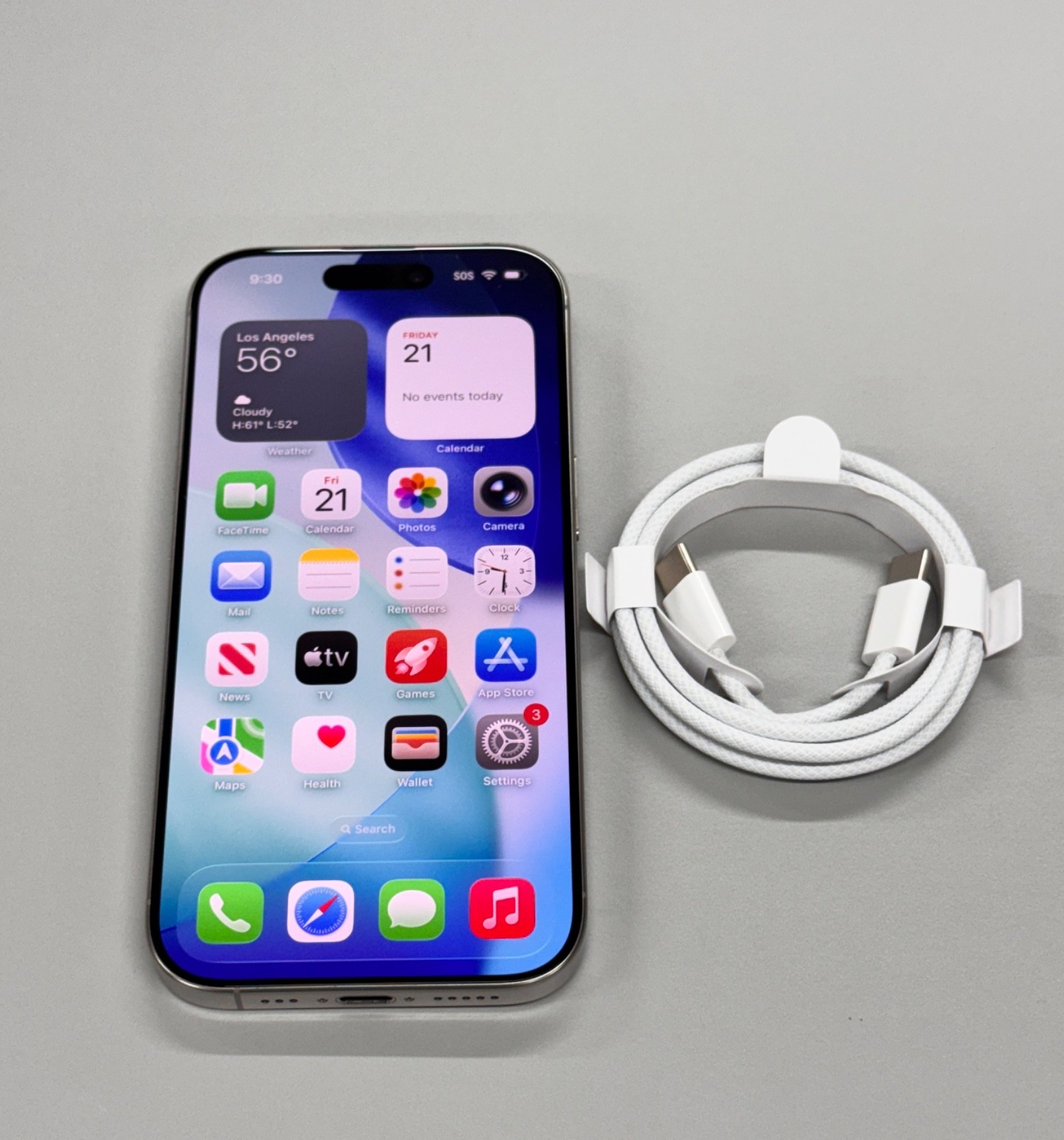 Apple iPhone 16 Pro 256 GB Natural Titanium T Mobile  AT&T