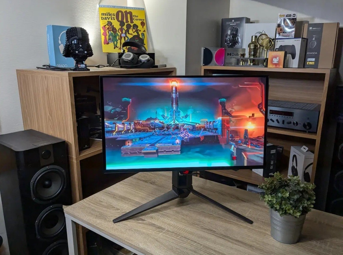 Asus ROG Swift PG27UCDM 27" Class 4K 240 Hz UHD Gaming QD OLED Monitor