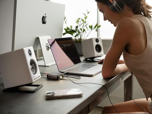 Audioengine D1 32 bit Desktop DAC and Headphone Amp  Preamp  Laptop  Amplifier  Gamers and Musicians