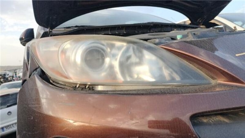 BDG7 51030 FRONT HEADLIGHT MAZDA 3 SEDAN BL 2009 2008 249982