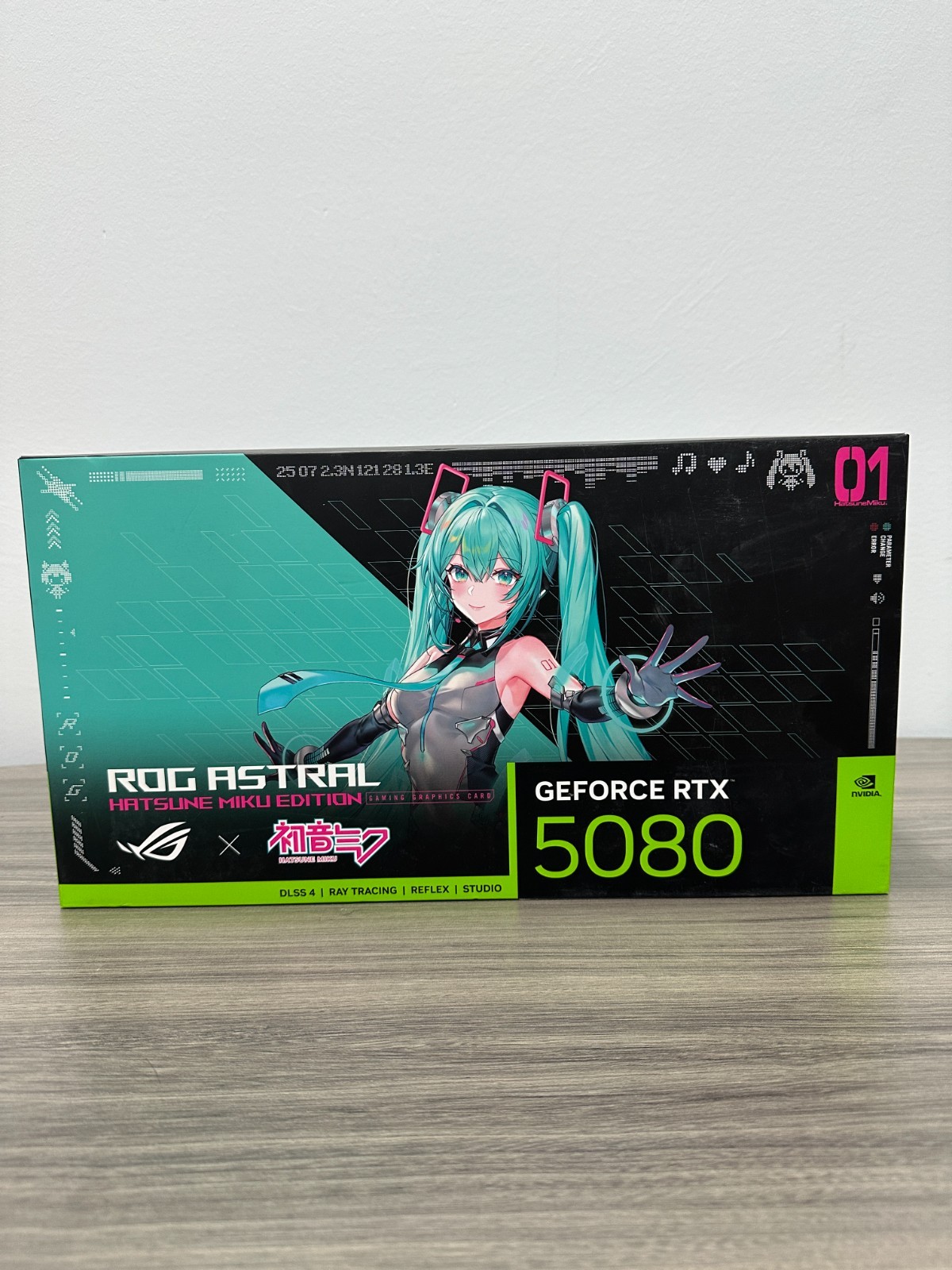 BOX ONLY ASUS ROG ASTRAL Hatsune Miku RTX 5080